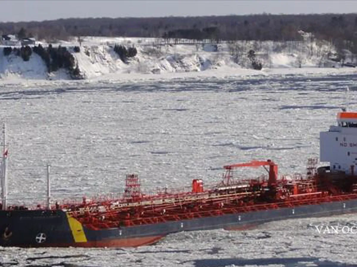 Танкер за нефт/химикали за продажба