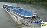 Круизен кораб за продан