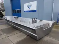Десантен кораб, танкер за продажба