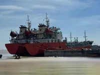 Танкер за нефт/химикали за продажба
