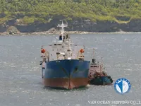 Хладилен кораб за продажба