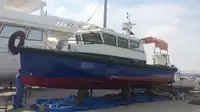 Кораб за превоз на екипаж за продажба