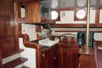 Баржа за продажба