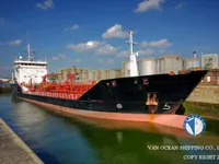 Танкер за нефт/химикали за продажба