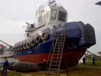 Буксир за продажба