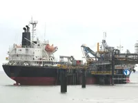 Танкер за нефт/химикали за продажба