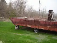 Баржа за продажба