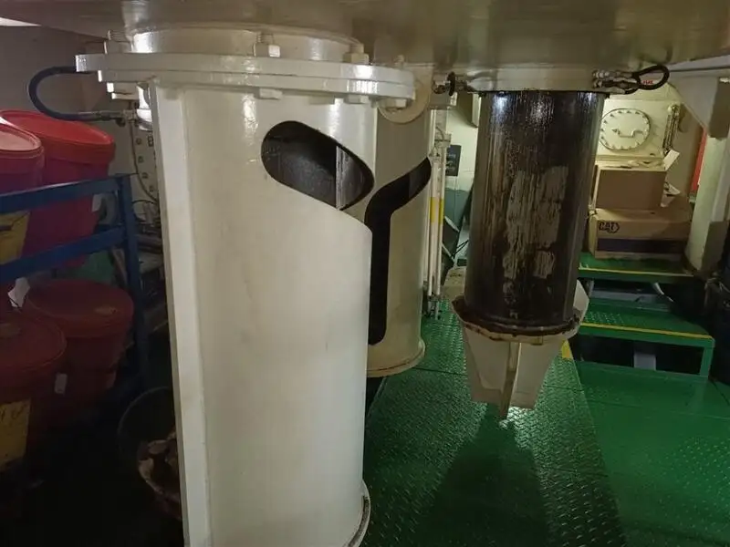 Буксир за продажба