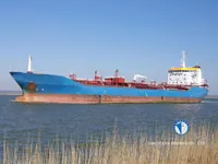 Танкер за нефт/химикали за продажба