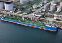Танкер за нефт/химикали за продажба