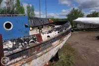 Буксир за продажба