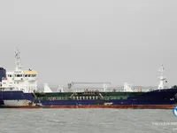 Танкер за нефт/химикали за продажба