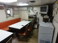Кораб за доставки за продажба