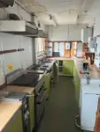 Плаващ хотел за продажба