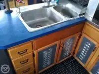 Кутер за продажба