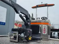 Катамаран за продажба
