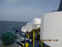 Хладилен кораб за продажба