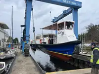 Круизен кораб за продажба