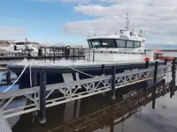 Пилотска лодка за продан