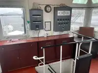 Буксир за продажба