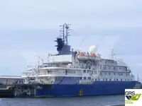 Круизен кораб за продажба