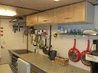 Баржа за продажба