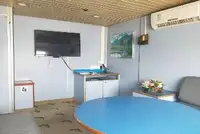 Круизен кораб за продажба