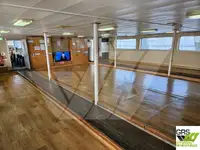 Десантен кораб, танкер за продажба