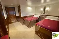 Круизен кораб за продажба