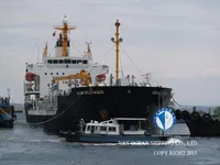 Танкер за нефт/химикали за продажба
