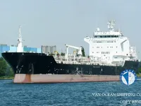 Танкер за нефт/химикали за продажба