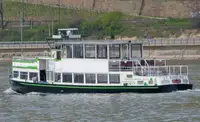 Круизен кораб за продажба