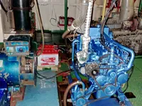Десантен кораб, танкер за продажба