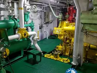 Танкер за нефт/химикали за продажба
