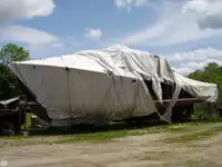 Баржа за продажба