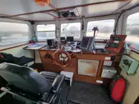 Круизен кораб за продажба