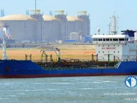 Танкер за нефт/химикали за продажба