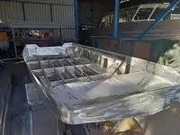 Работни лодки за продажба