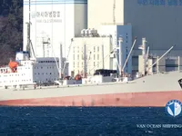 Хладилен кораб за продажба