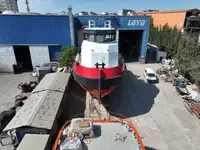 Буксир за продажба