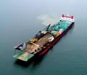 Десантен кораб, танкер за продажба