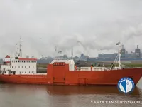 Хладилен кораб за продажба