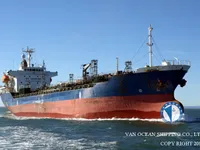 Танкер за нефт/химикали за продажба