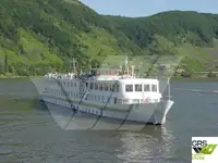 Круизен кораб за продажба
