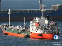 Танкер за нефт/химикали за продажба