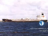 Танкер за нефт/химикали за продажба
