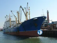 Хладилен кораб за продажба