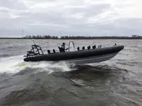 Контейнеровоз за продан