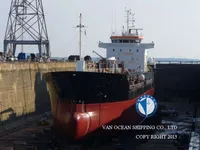 Танкер за нефт/химикали за продажба