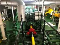 Хладилен кораб за продажба